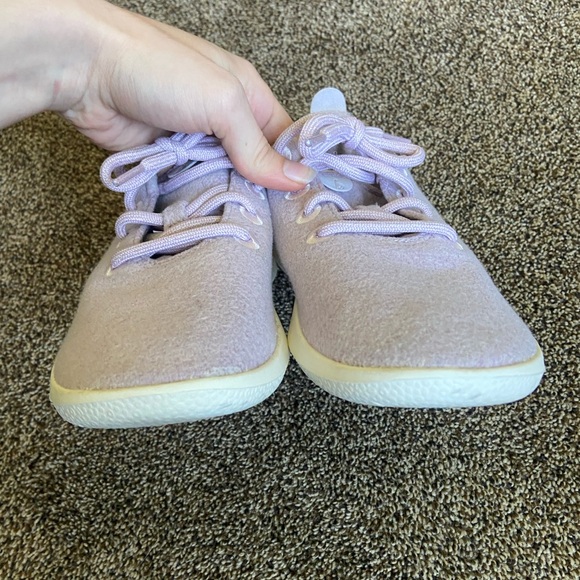 allbirds Lavender Merino Wool The Wool Runners Woman’s Activewear Sneakers 8 - Picture 4 of 9